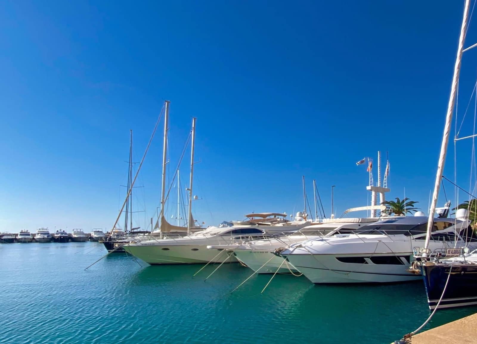 2 soveværelse Lejlighed til salg i Altea med garage - € 380.000 (Ref: 8689067)