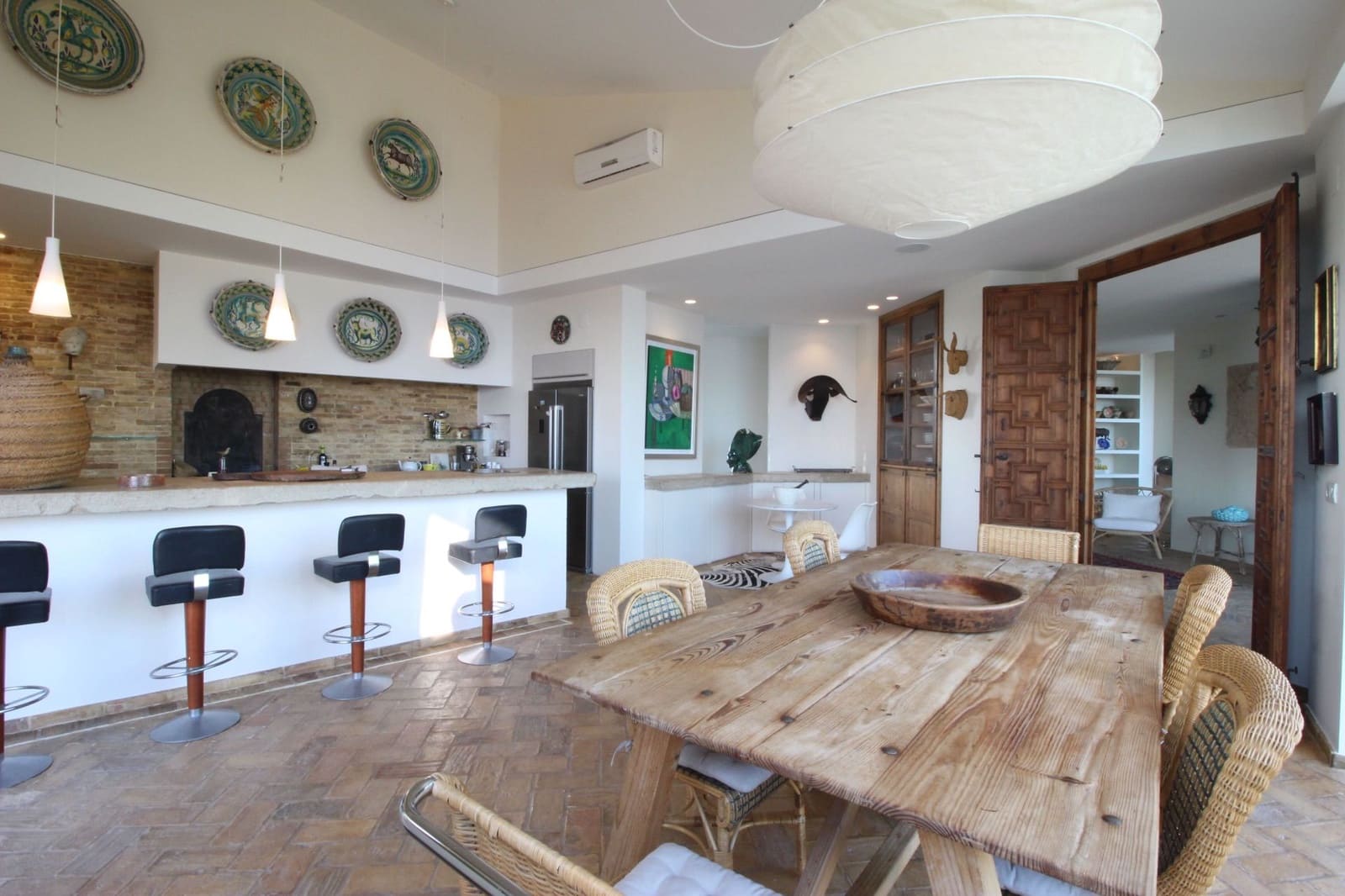 4 bedroom Villa for sale in Altea with pool - € 3,450,000 (Ref: 8737235)