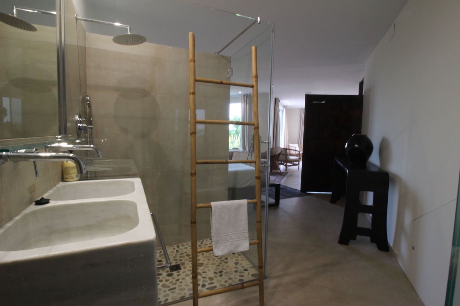4 bedroom Villa for sale in Altea with pool - € 3,450,000 (Ref: 8737235)