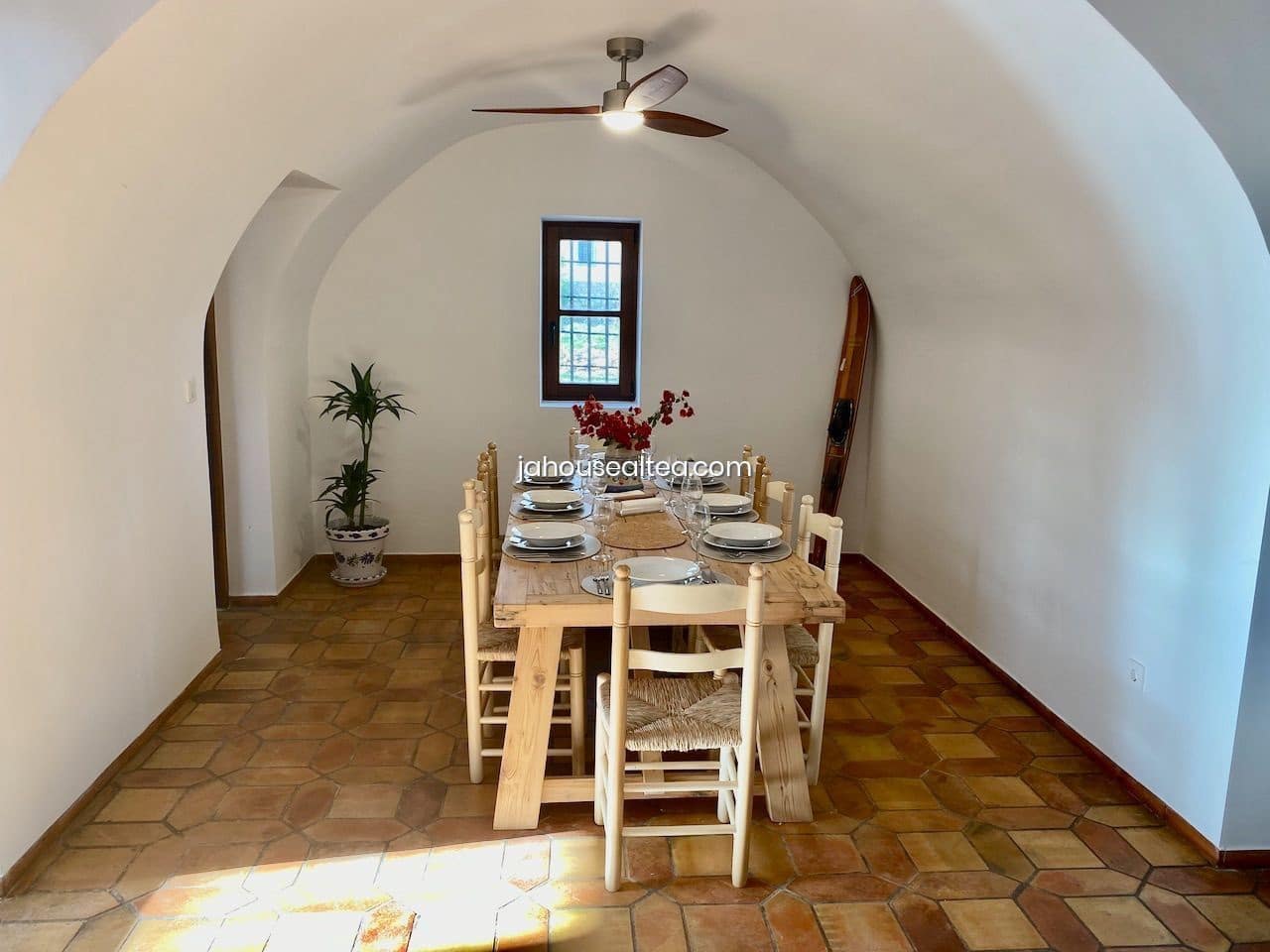 4 soveværelse Villa til salg i Alfaz del Pi / L'Alfas del Pi med swimmingpool garage - € 1.325.000 (Ref: 8907115)