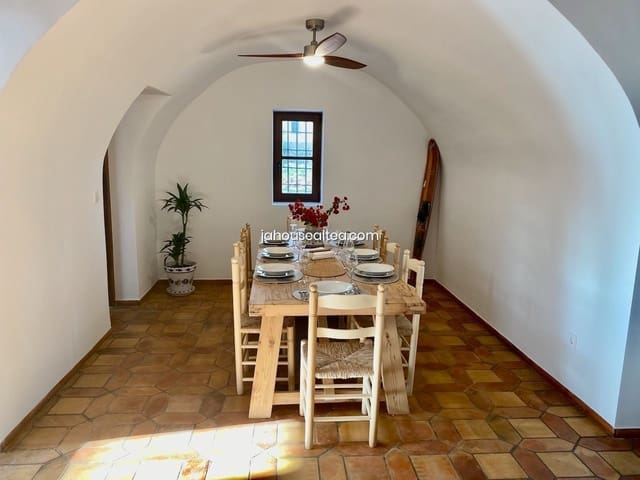 4 Zimmer Villa zu verkaufen in Pueblo - Urbanizaciones, Alfaz del Pi / L'Alfàs del Pi mit Pool Garage - 1.150.000 € (Ref: 8907115)