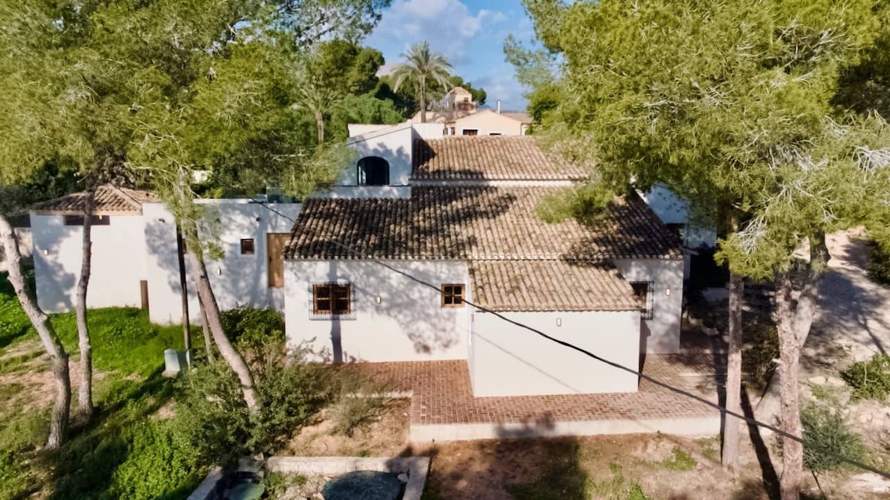 4 soveværelse Villa til salg i Alfaz del Pi / L'Alfas del Pi med swimmingpool garage - € 1.325.000 (Ref: 8907115)
