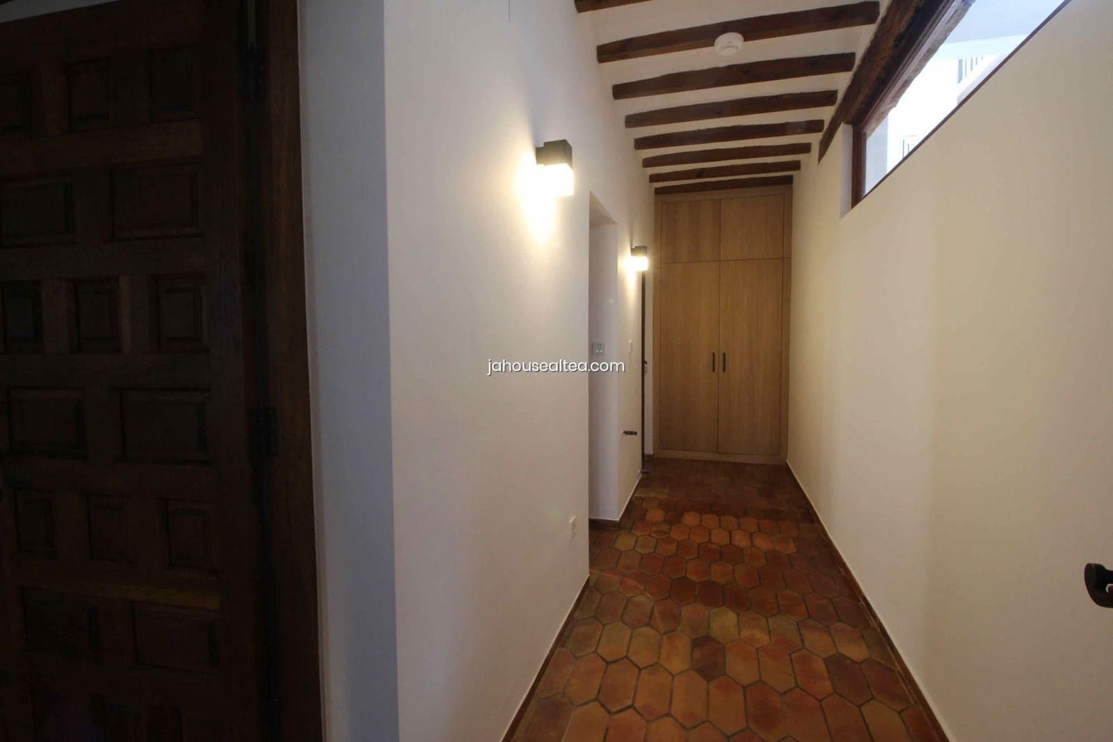 4 soveværelse Villa til salg i Alfaz del Pi / L'Alfas del Pi med swimmingpool garage - € 1.325.000 (Ref: 8907115)