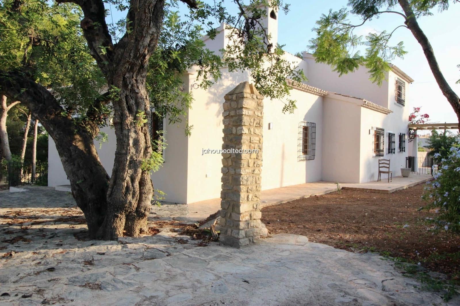 4 soveværelse Villa til salg i Alfaz del Pi / L'Alfas del Pi med swimmingpool garage - € 1.325.000 (Ref: 8907115)