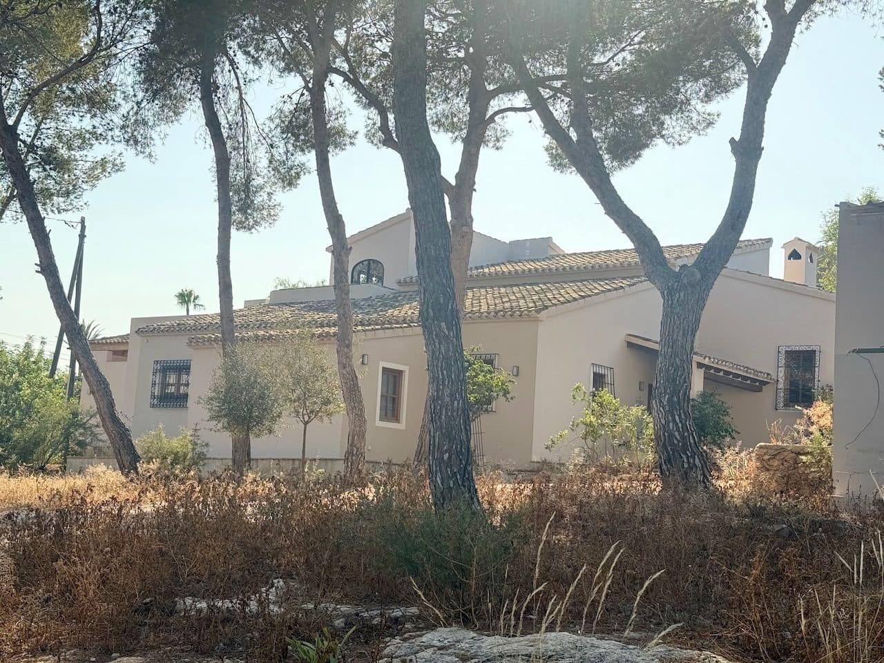 4 soveværelse Villa til salg i Alfaz del Pi / L'Alfas del Pi med swimmingpool garage - € 1.325.000 (Ref: 8907115)