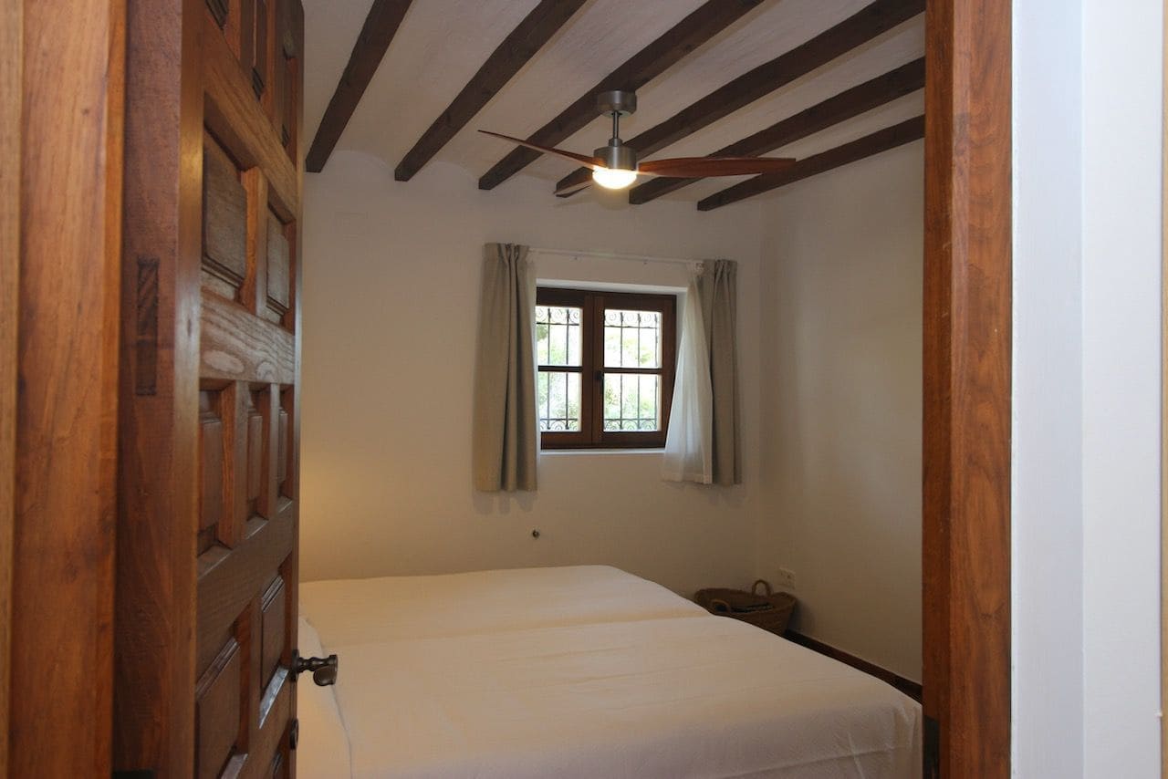 4 soveværelse Villa til salg i Alfaz del Pi / L'Alfas del Pi med swimmingpool garage - € 1.325.000 (Ref: 8907115)