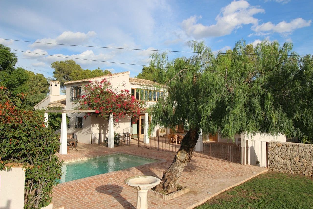 4 soveværelse Villa til salg i Alfaz del Pi / L'Alfas del Pi med swimmingpool garage - € 1.325.000 (Ref: 8907115)