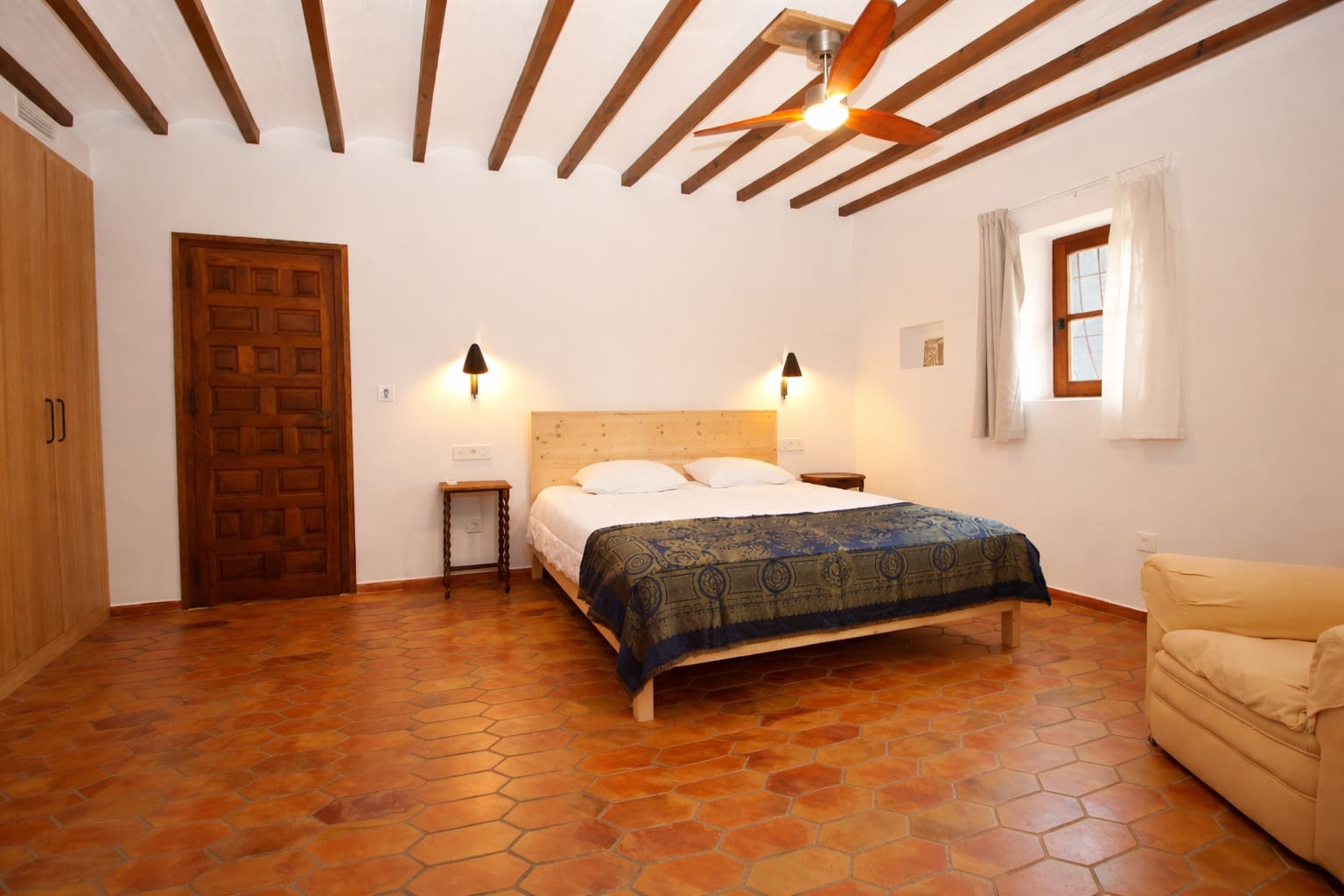 4 makuuhuone Huvila myytävänä paikassa Alfaz del Pi / L'Alfas del Pi mukana uima-altaan 
autotalli - 1 150 000 € (Ref: 8907115)