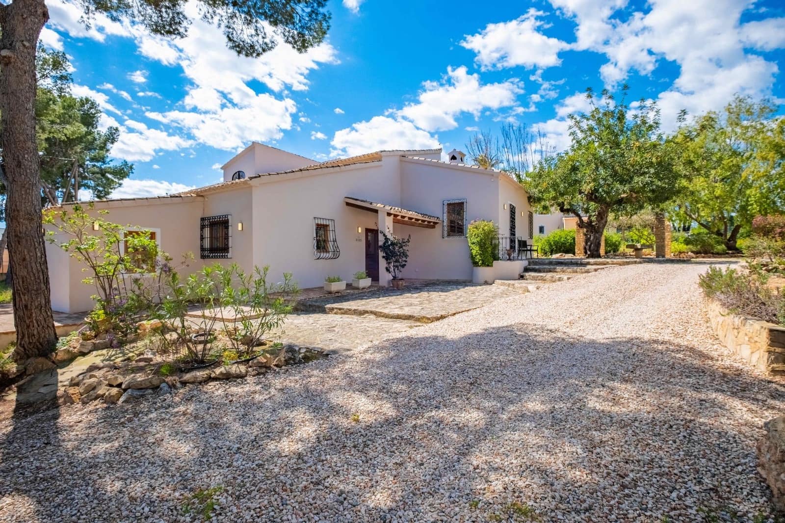 3 sovrum Villa till salu i Alfaz del Pi / L'Alfas del Pi med pool garage - 1 150 000 € (Ref: 8907115)