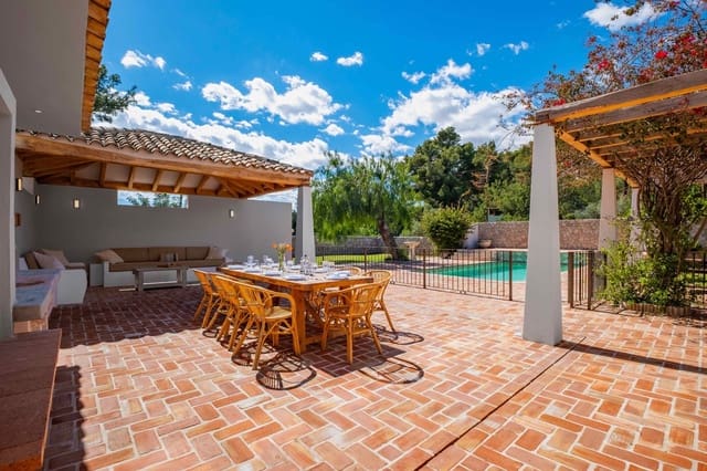 3 sypialnia Willa na sprzedaż w Pueblo - Urbanizaciones, Alfaz del Pi / L'Alfàs del Pi z basenem garażem - 1 150 000 € (Ref: 8907115)