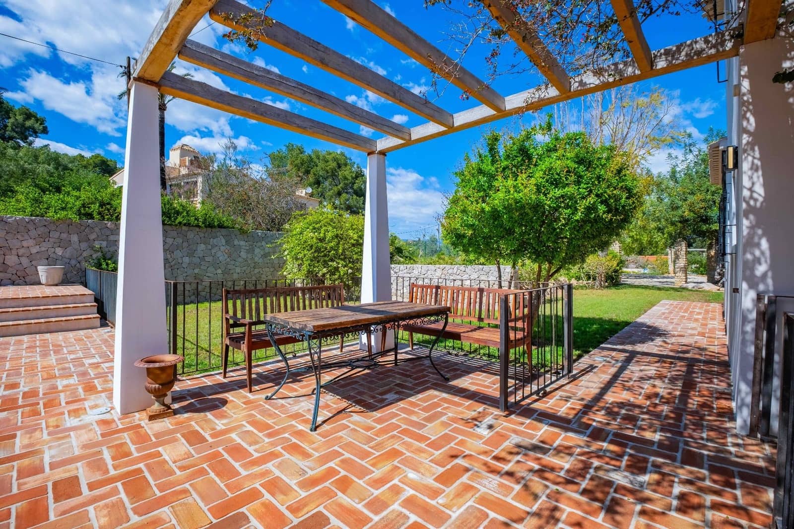 3 sovrum Villa till salu i Alfaz del Pi / L'Alfas del Pi med pool garage - 1 150 000 € (Ref: 8907115)