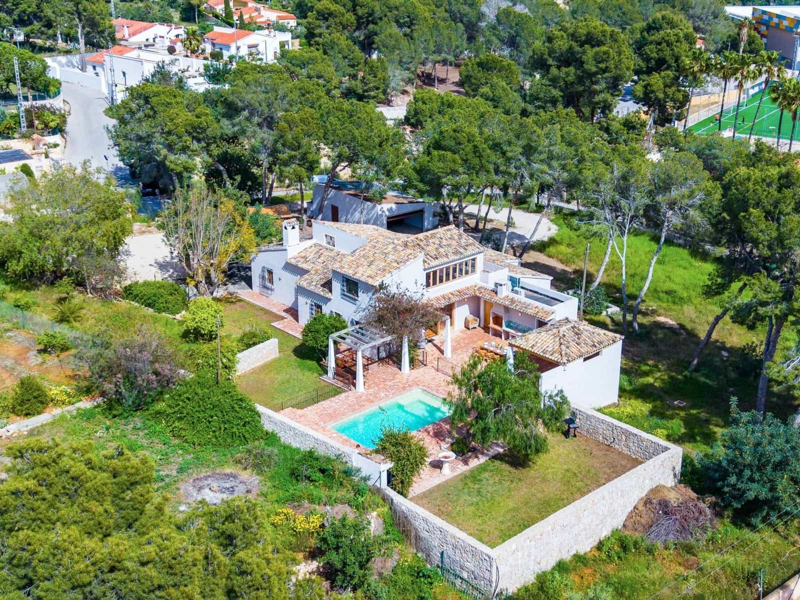 3 sovrum Villa till salu i Alfaz del Pi / L'Alfas del Pi med pool garage - 1 150 000 € (Ref: 8907115)