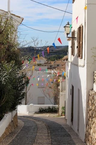 Undeveloped Land for sale in Altea - € 120,000 (Ref: 8934889)