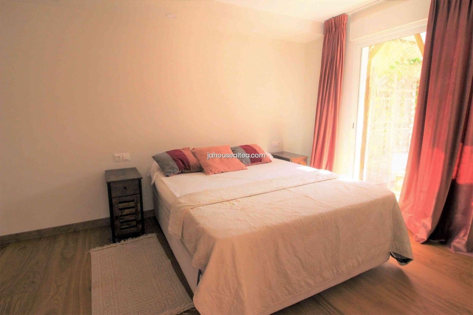 3 soveværelse Semi-Rækkehus til salg i Altea med garage - € 470.000 (Ref: 8942676)