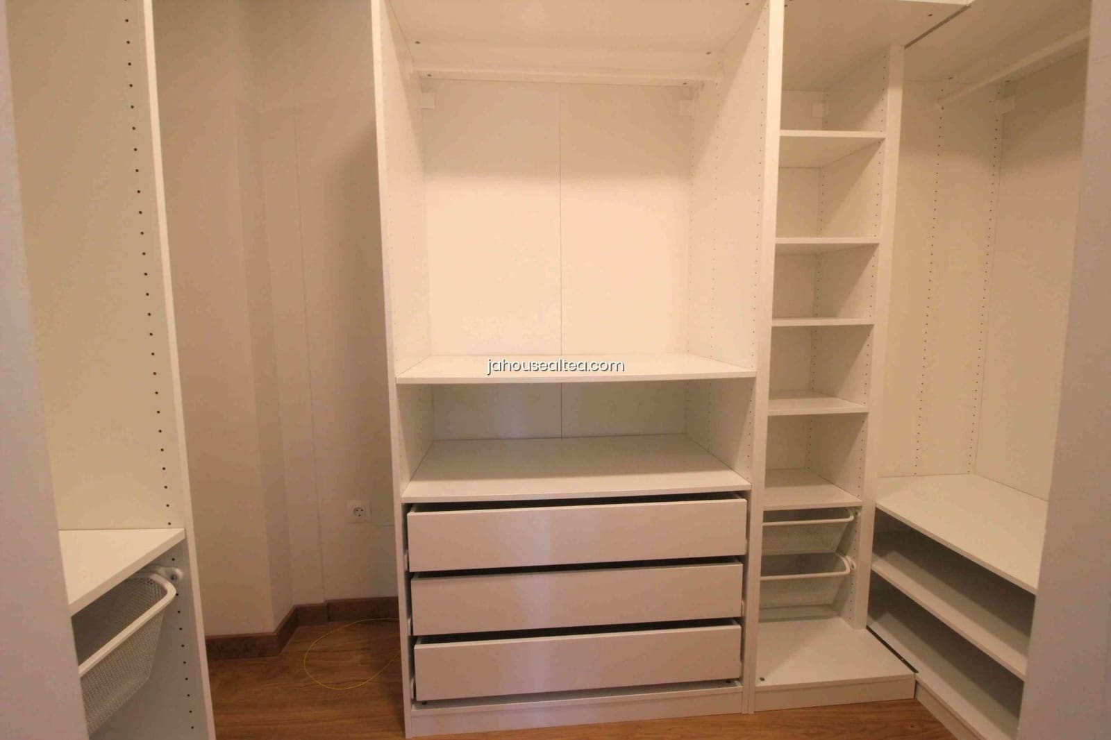 3 soveværelse Semi-Rækkehus til salg i Altea med garage - € 470.000 (Ref: 8942676)