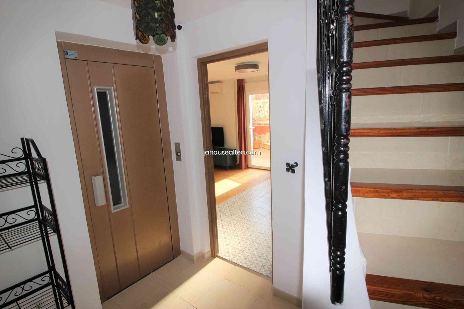 3 soveværelse Semi-Rækkehus til salg i Altea med garage - € 470.000 (Ref: 8942676)