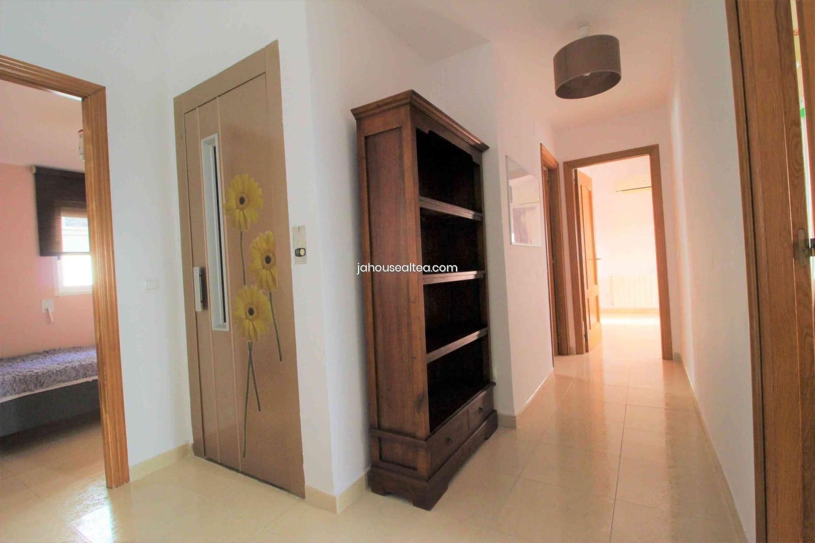 3 soveværelse Semi-Rækkehus til salg i Altea med garage - € 470.000 (Ref: 8942676)