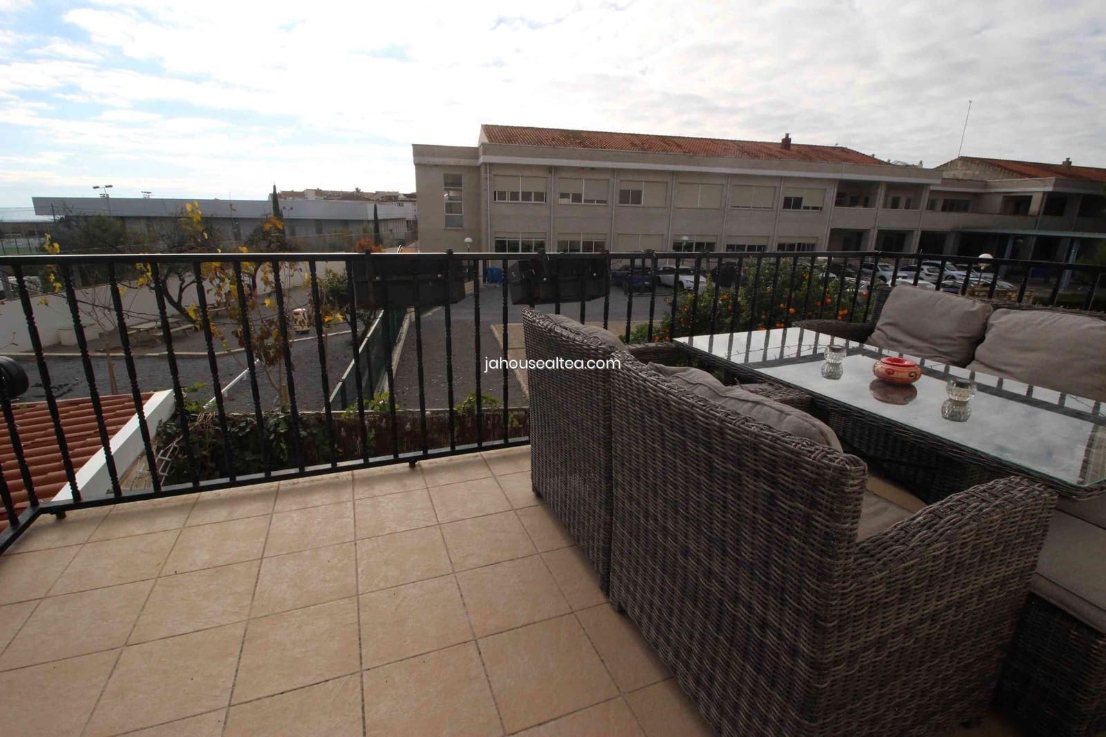 3 soveværelse Semi-Rækkehus til salg i Altea med garage - € 470.000 (Ref: 8942676)