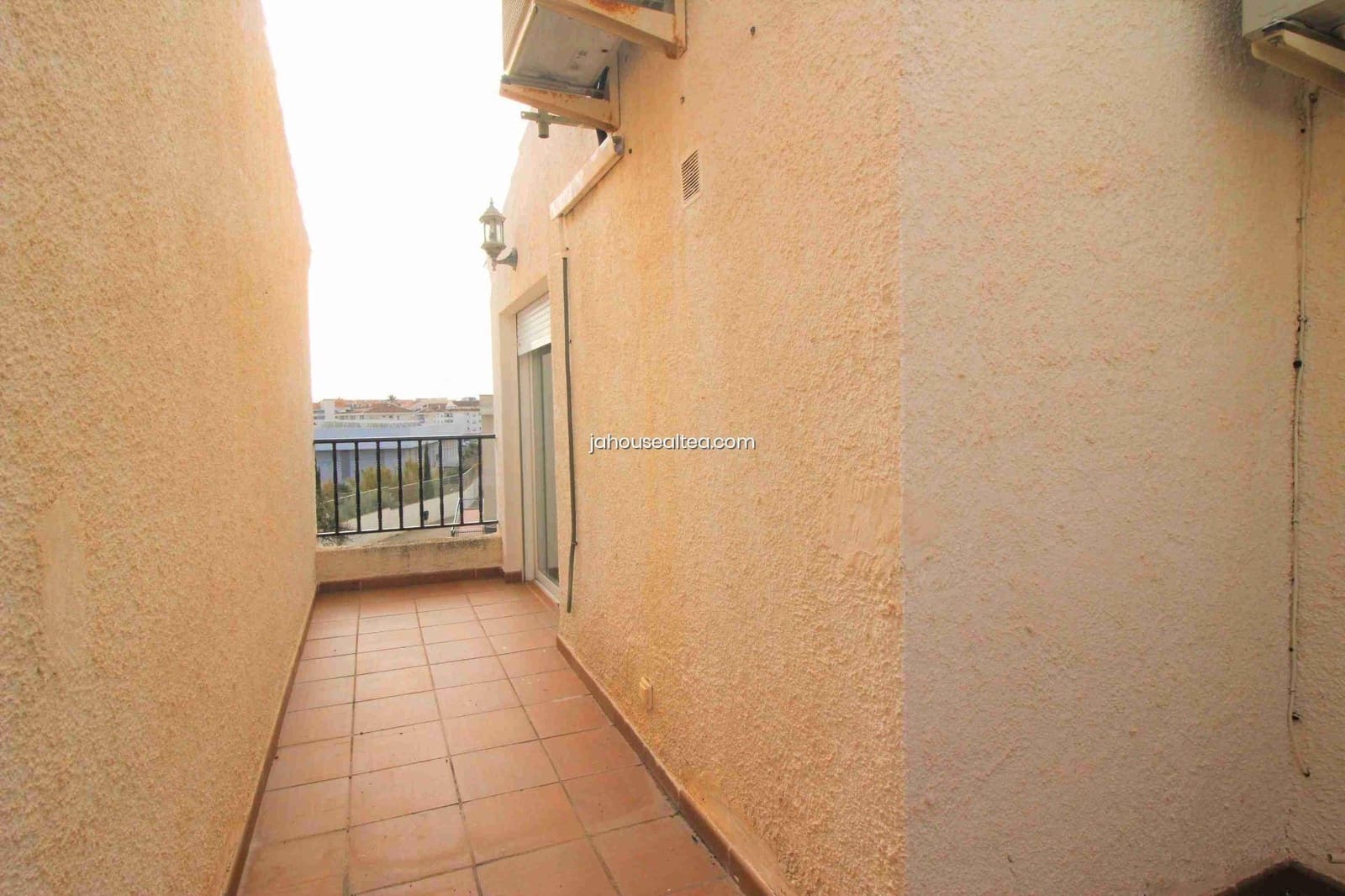 3 soveværelse Semi-Rækkehus til salg i Altea med garage - € 470.000 (Ref: 8942676)