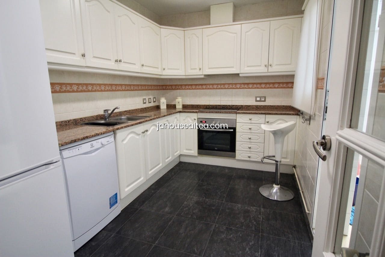 3 soveværelse Lejlighed til salg i Altea med swimmingpool garage - € 349.000 (Ref: 9142624)