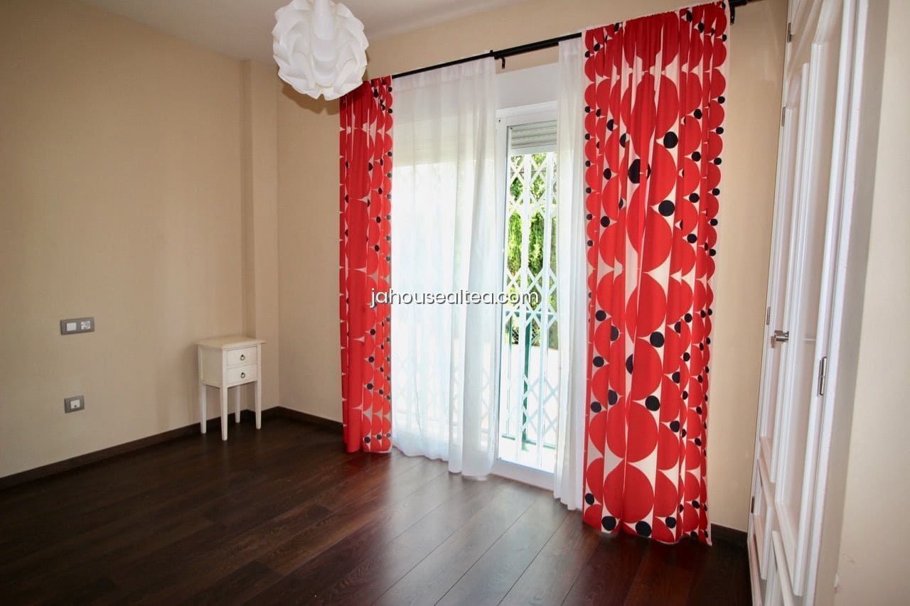 3 soveværelse Lejlighed til salg i Altea med swimmingpool garage - € 349.000 (Ref: 9142624)