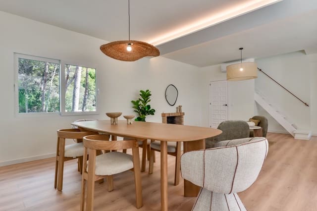 3 bedroom Villa for sale in Altea with pool garage - € 695,000 (Ref: 9491081)