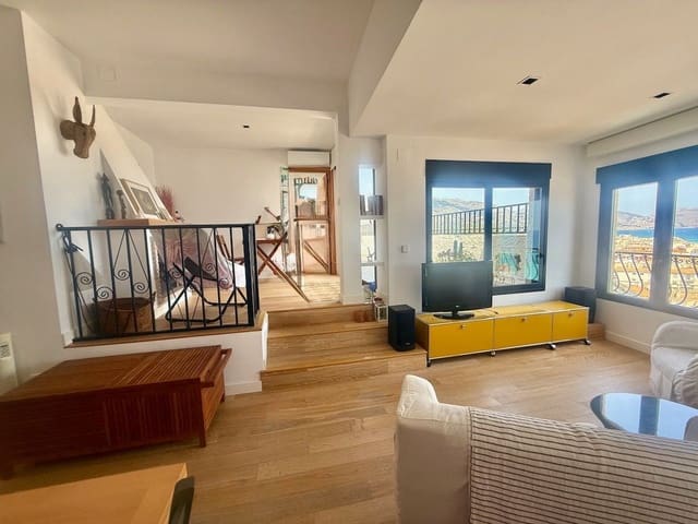 3 makuuhuone Kattohuoneisto vuokrattavana paikassa Altea mukana 
autotalli - 2 000 € (Ref: 9540764)