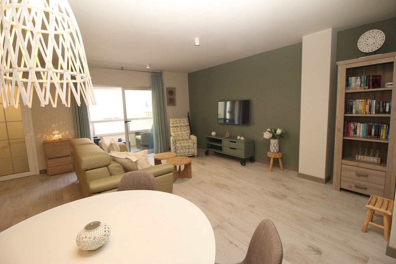 3 bedroom Apartment for sale in Altea - € 325,000 (Ref: 9618929)