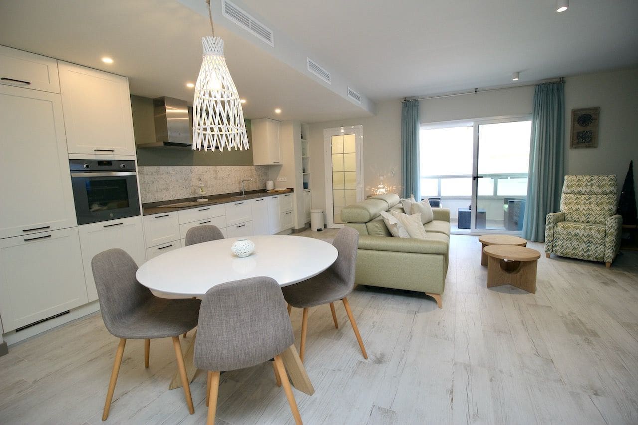 3 bedroom Apartment for sale in Altea - € 325,000 (Ref: 9618929)