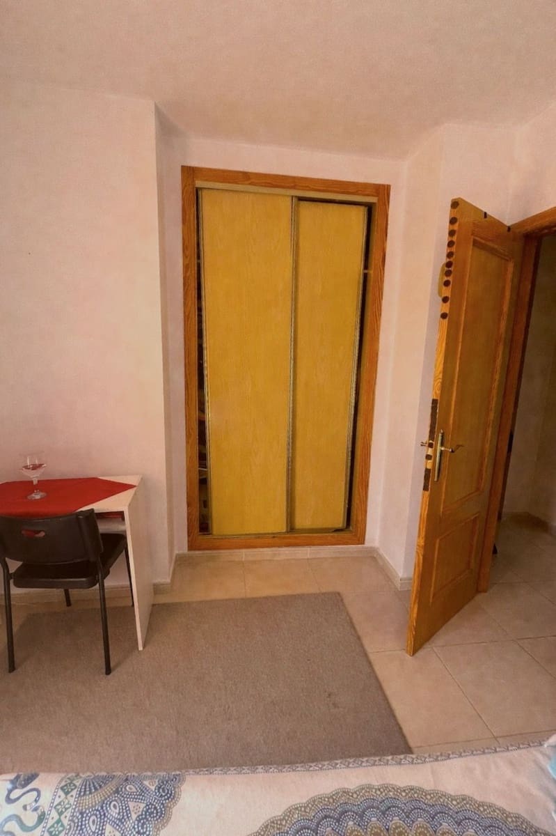 2 bedroom Apartment for sale in Altea - € 195,000 (Ref: 9618930)