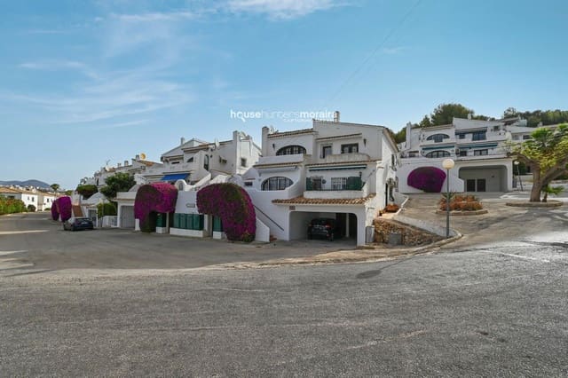Penthouse de 2 chambres à louer à Moraira, Teulada-Moraira avec garage - 1 200 € (Ref: 8783147)