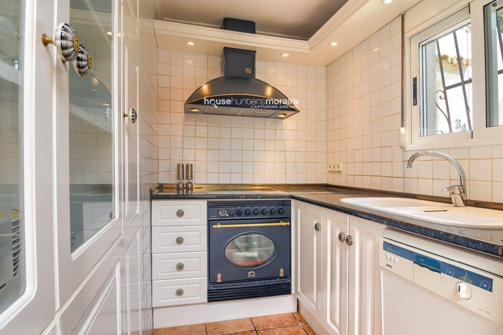 1 bedroom Bungalow for rent in Moraira with pool garage - € 1,200 (Ref: 8783148)