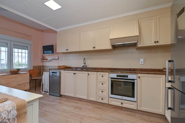 4 chambre Villa/Maison à vendre à El Perelló, Sueca - 550 000 € (Ref: 8783150)