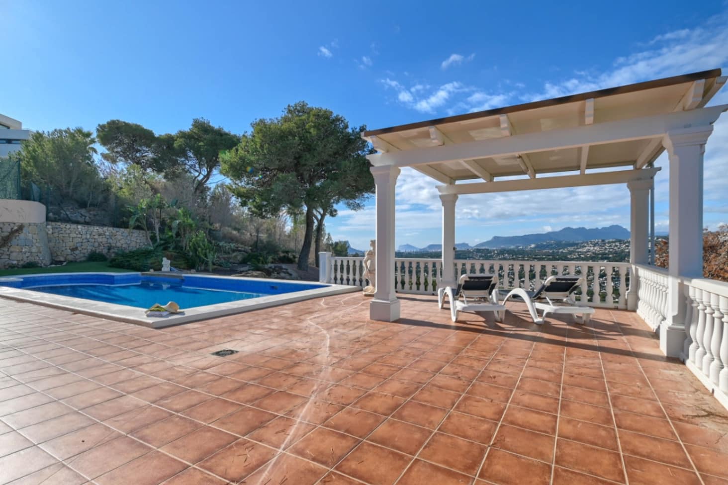 Chalet de 5 habitaciones en Moraira en venta con piscina garaje - 1.450.000 € (Ref: 8783151)