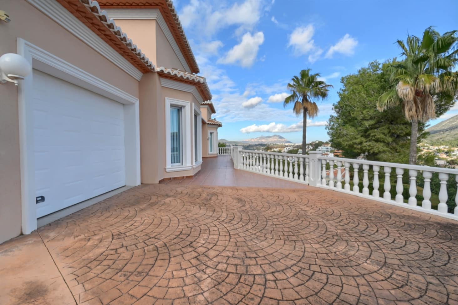 Chalet de 5 habitaciones en Moraira en venta con piscina garaje - 1.450.000 € (Ref: 8783151)