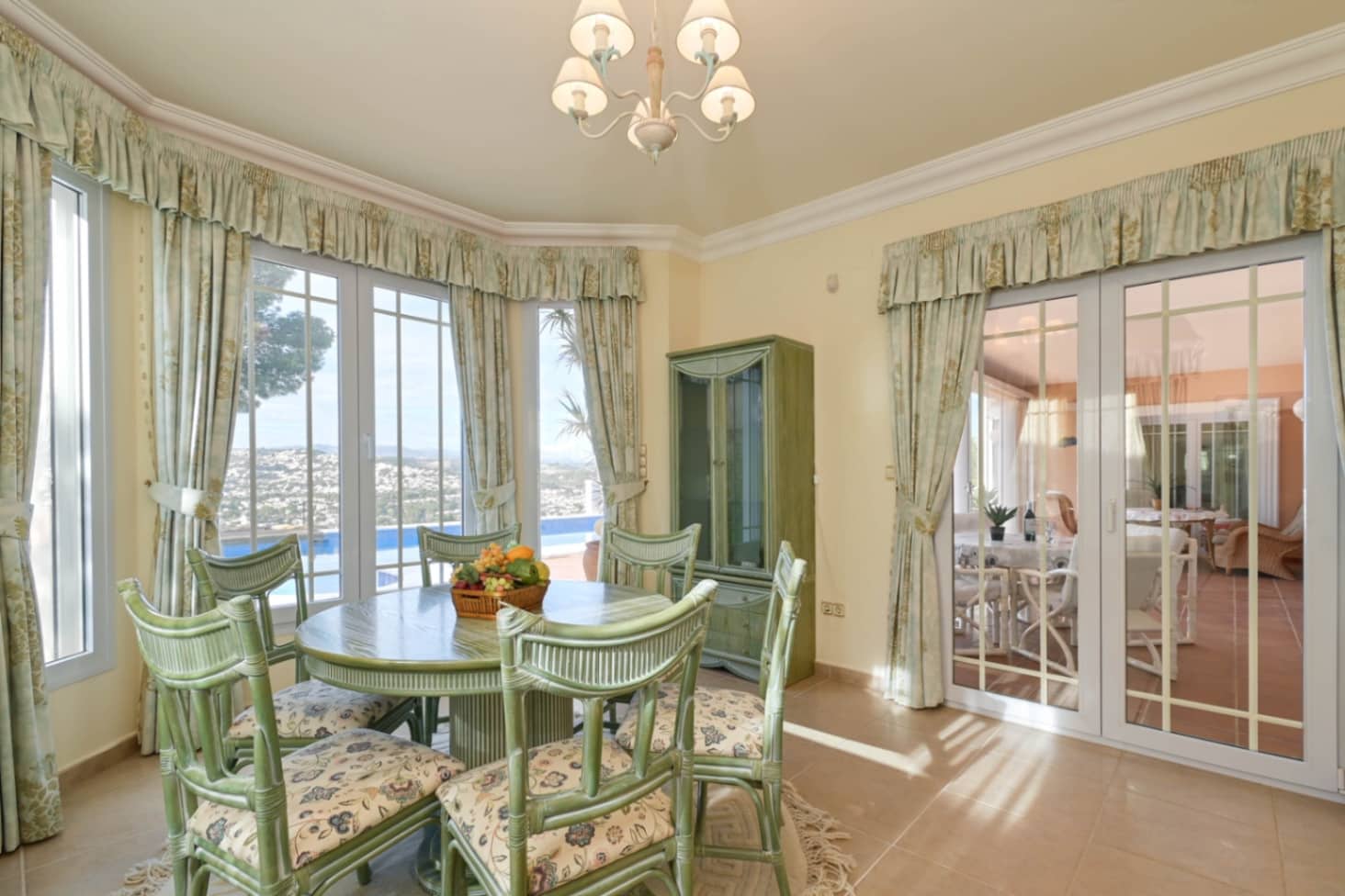 Chalet de 5 habitaciones en Moraira en venta con piscina garaje - 1.450.000 € (Ref: 8783151)