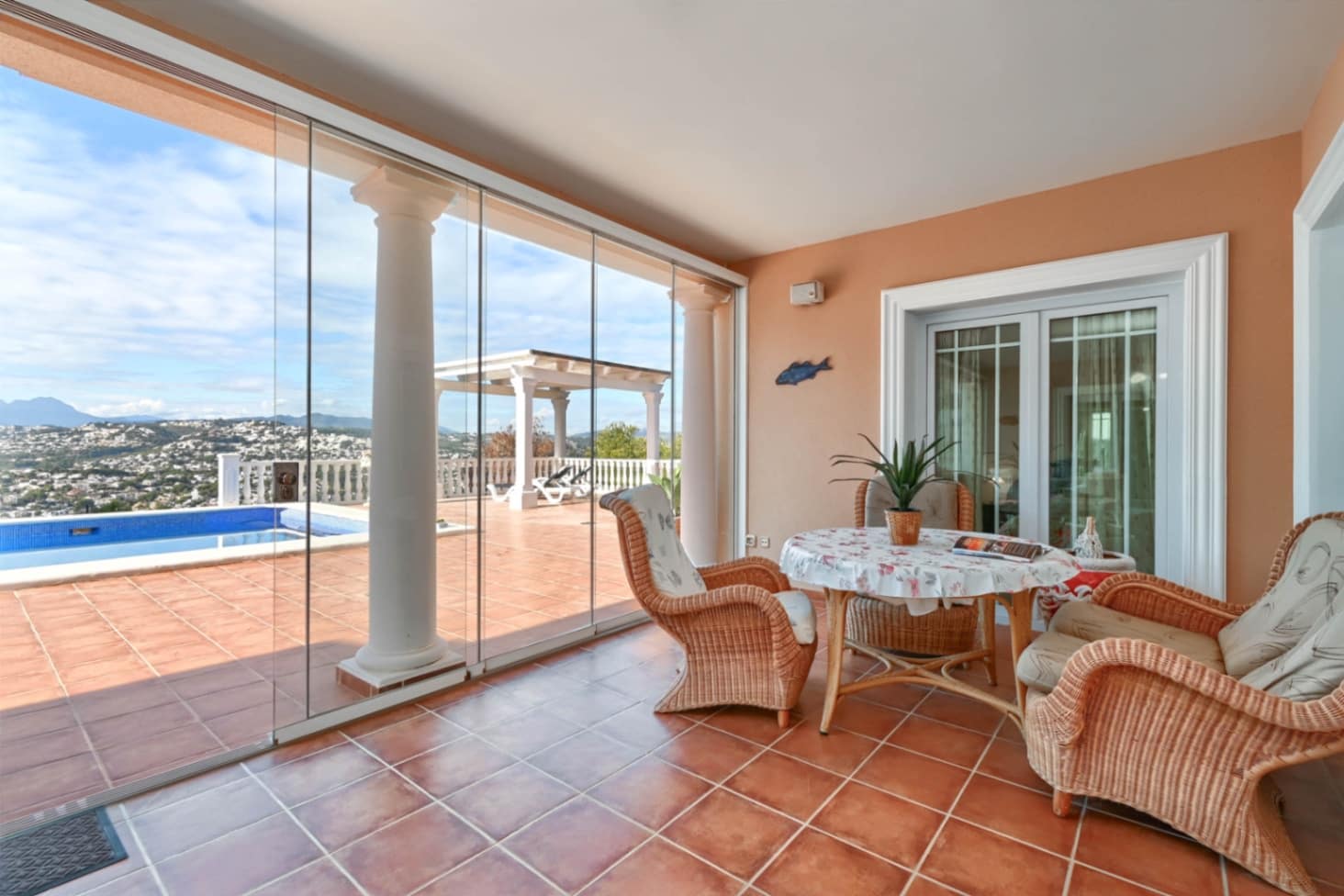 Chalet de 5 habitaciones en Moraira en venta con piscina garaje - 1.450.000 € (Ref: 8783151)