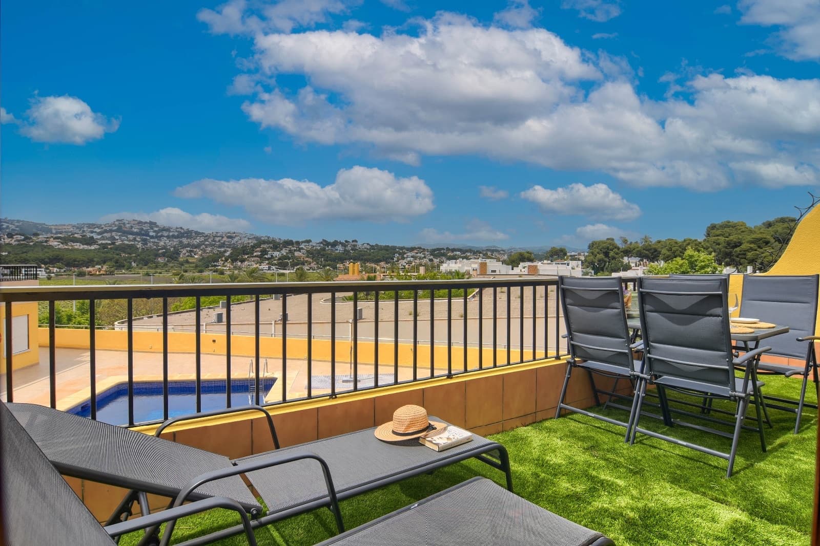 2 soveværelse Lejlighed til leje i Moraira med swimmingpool garage - € 1.000 (Ref: 8783153)