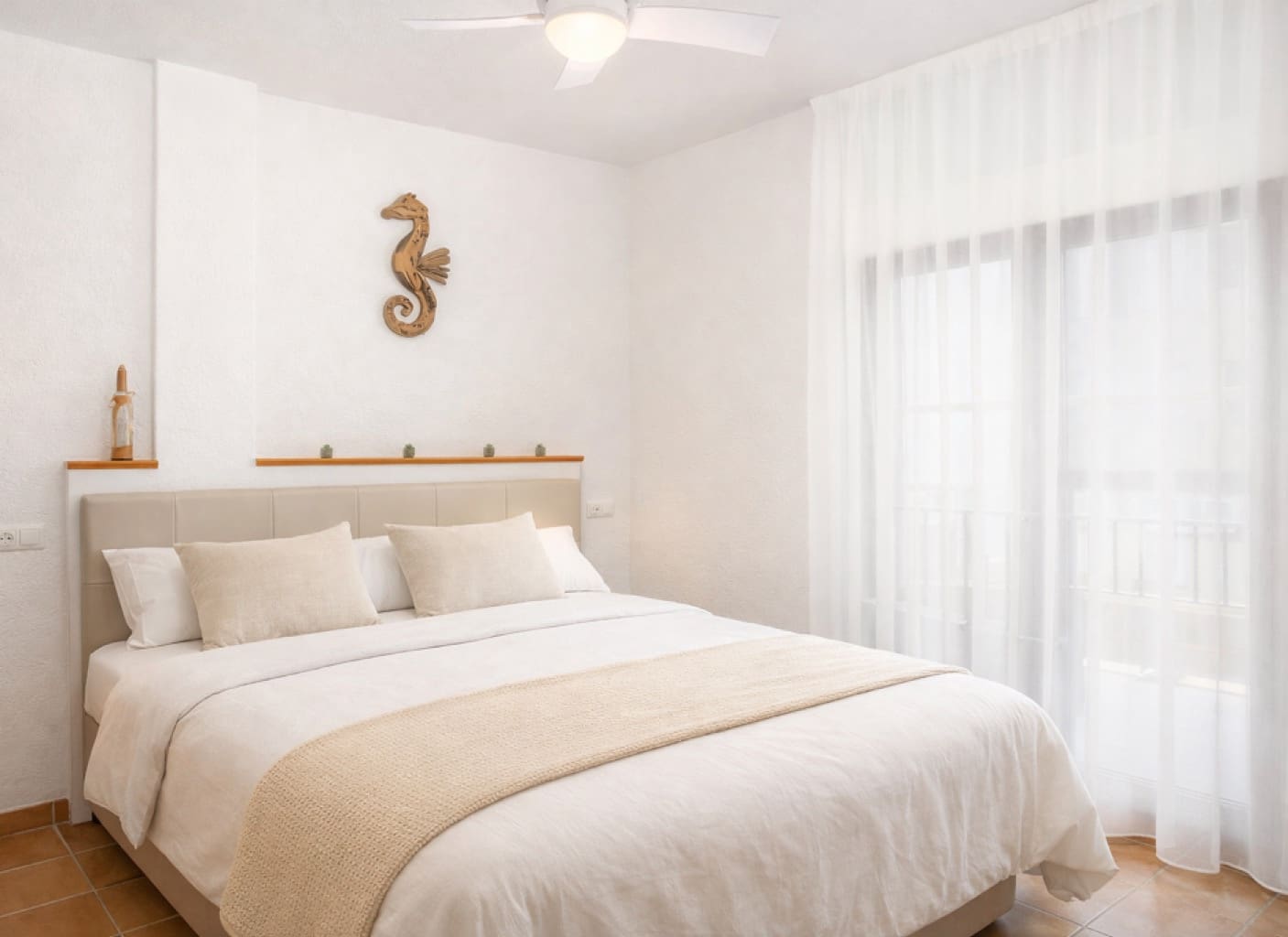 Apartamento de 2 habitaciones en Moraira en alquiler con piscina garaje - 1.200 € (Ref: 8783153)