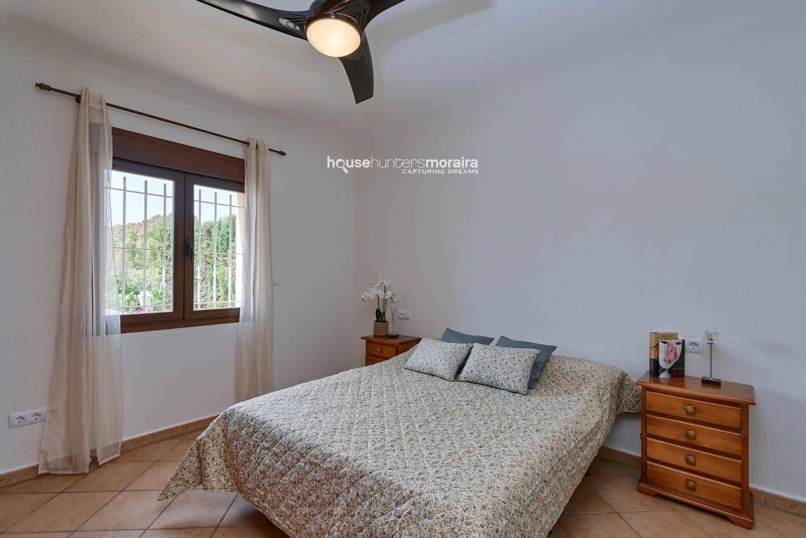 3 soveværelse Villa til leje i Moraira med swimmingpool garage - € 2.500 (Ref: 8783154)