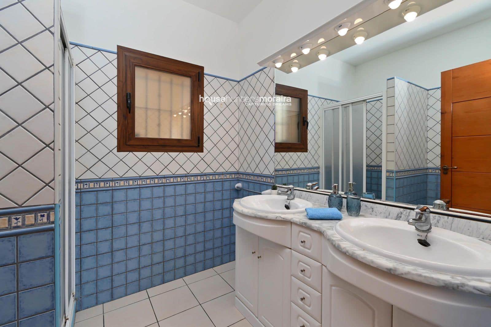 3 soveværelse Villa til leje i Moraira med swimmingpool garage - € 2.500 (Ref: 8783154)