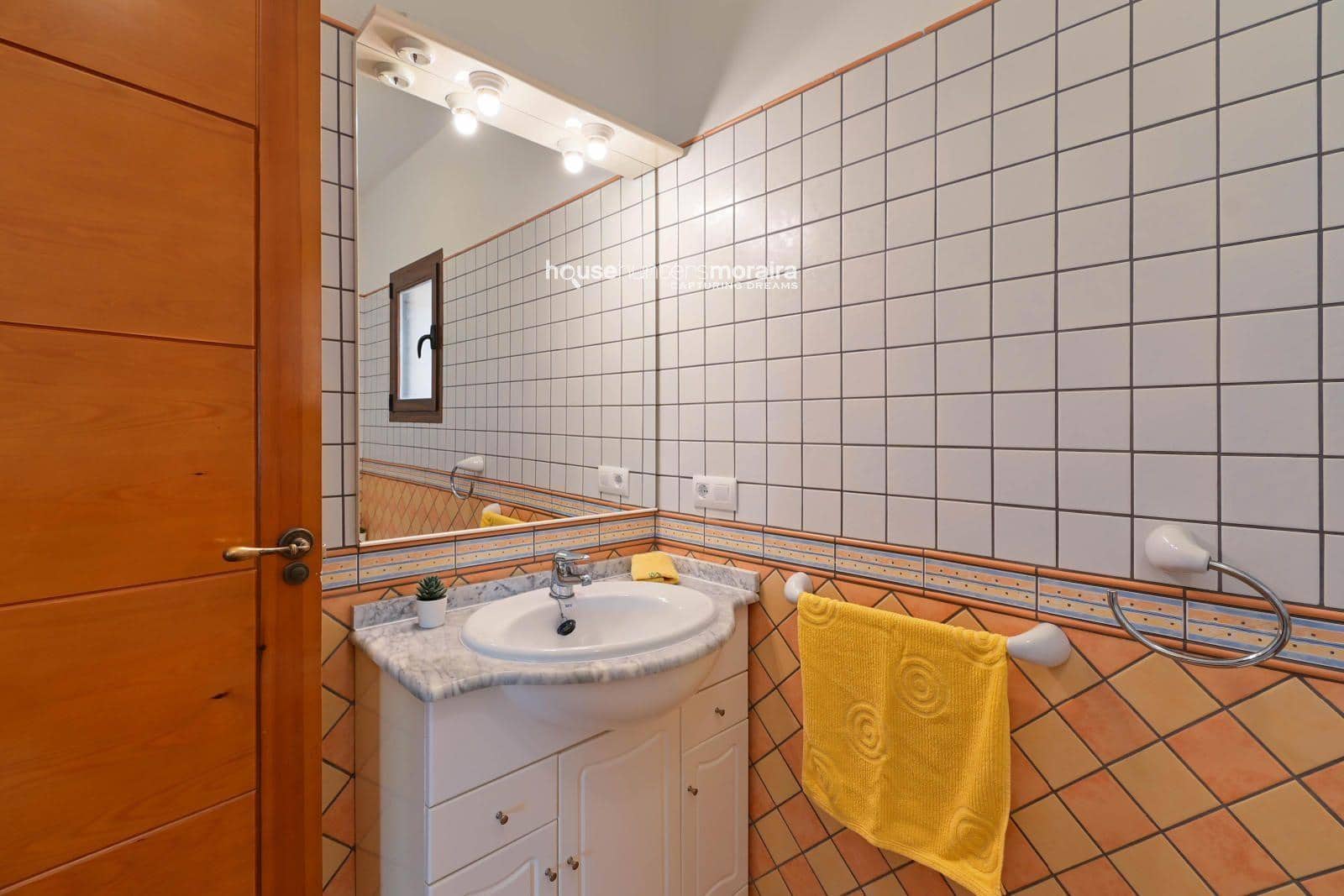 3 soveværelse Villa til leje i Moraira med swimmingpool garage - € 2.500 (Ref: 8783154)