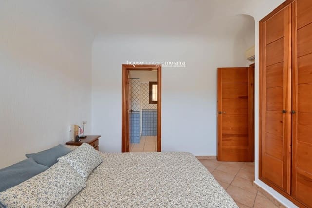 3 bedroom Villa for rent in Moraira, Teulada-Moraira with pool garage - € 2,500 (Ref: 8783154)