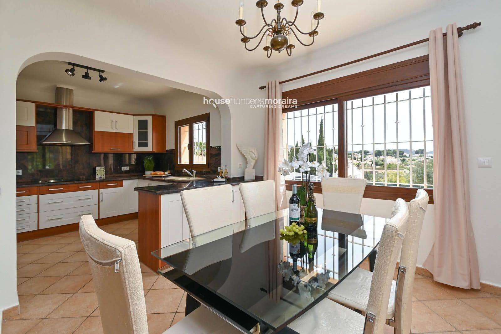 3 soveværelse Villa til leje i Moraira med swimmingpool garage - € 2.500 (Ref: 8783154)