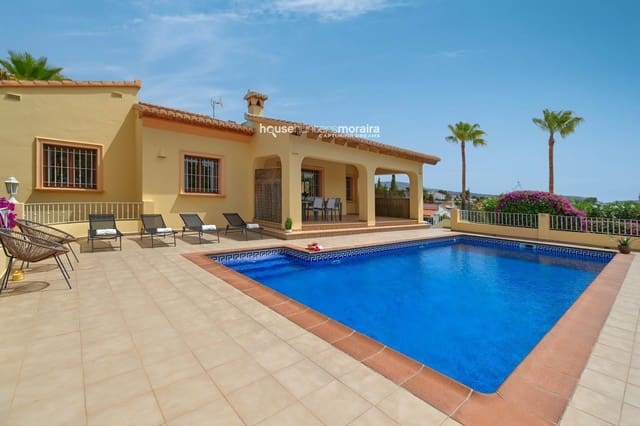 3 bedroom Villa for rent in Moraira, Teulada-Moraira with pool garage - € 2,500 (Ref: 8783154)