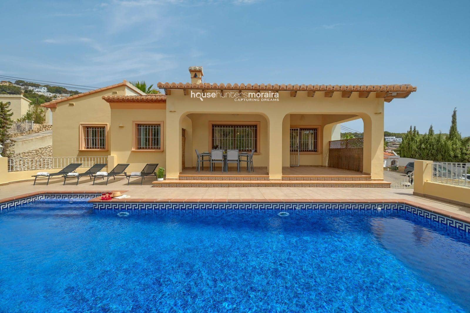 3 soveværelse Villa til leje i Moraira med swimmingpool garage - € 2.500 (Ref: 8783154)