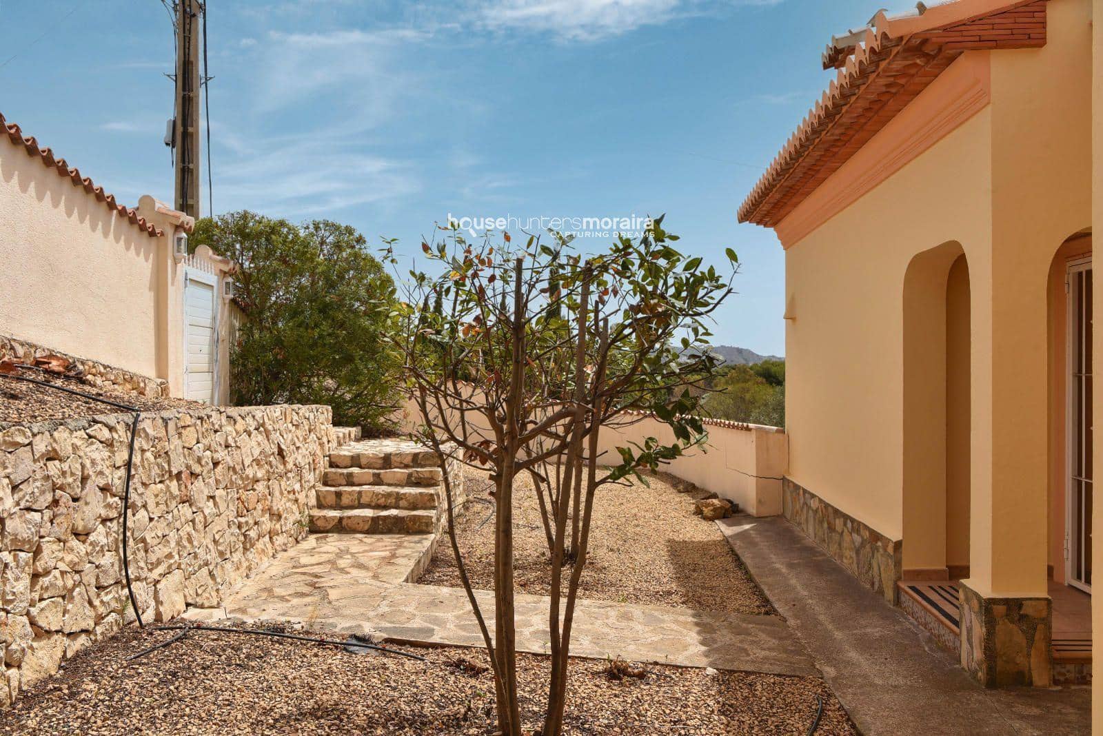 3 soveværelse Villa til leje i Moraira med swimmingpool garage - € 2.500 (Ref: 8783154)