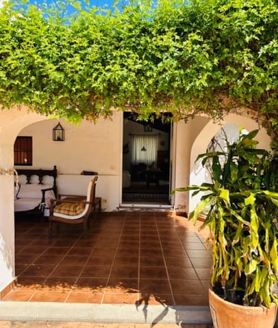 Chalet de 4 habitaciones en Calpe / Calp en venta con piscina garaje - 795.000 € (Ref: 8783155)