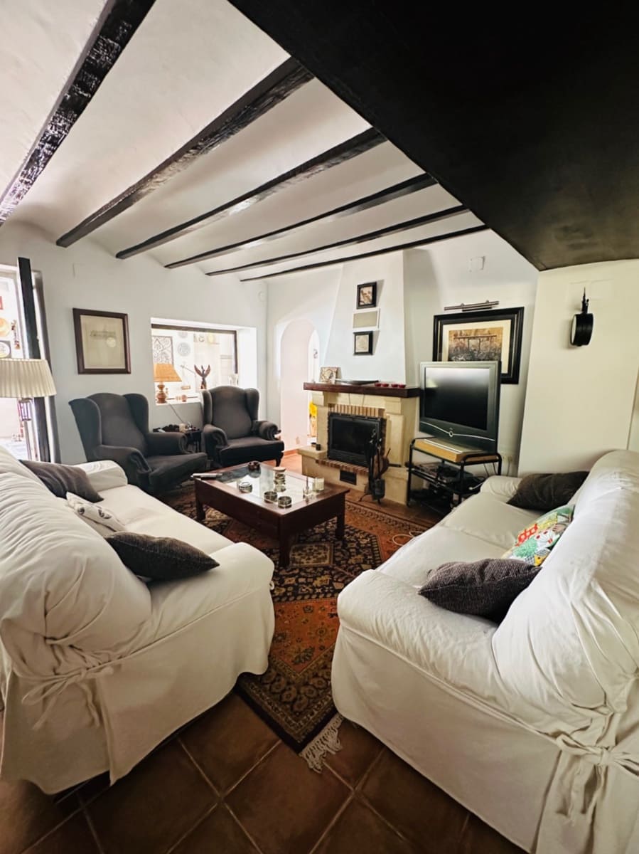 Chalet de 4 habitaciones en Calpe / Calp en venta con piscina garaje - 795.000 € (Ref: 8783155)