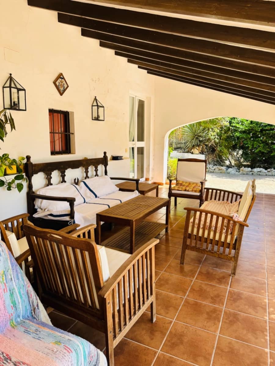 Chalet de 4 habitaciones en Calpe / Calp en venta con piscina garaje - 795.000 € (Ref: 8783155)